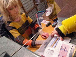 Укрпочта выпустит новую марку с кораблем: когда и как она выглядит