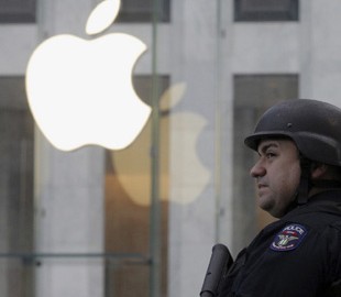 Крейг Федериги предостерег спецслужбы США от взлома iPhone