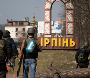 Спрятали ценные вещи от солдат рф: жительница Ирпеня рассказала, как ее выручили незнакомцы