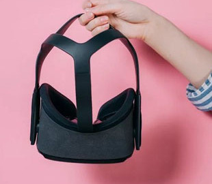 Разблокировать утраченный аккаунт Facebook оказалось возможно с помощью VR-гарнитуры Oculus Quest 2