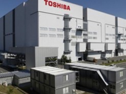 Toshiba снова инвестирует в завод по выпуску флэш-памяти