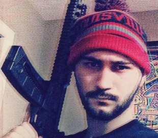 Жалоба бдительной американки спасла две школы от бойни