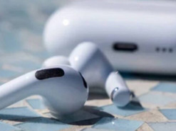 Чому AirPods з камерами викликали суперечки про приватність