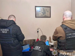 В Тернополі заарештовано батька та сина у розкритті міжнародної банди кіберзлочинців Lockbit