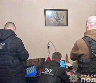 В Тернополі заарештовано батька та сина у розкритті міжнародної банди кіберзлочинців Lockbit