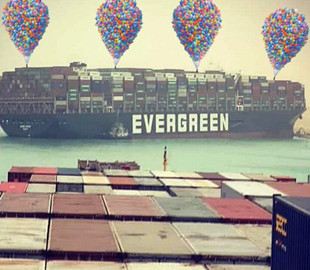 Пробка века: лучшие фотожабы на масштабное ЧП в Суэцком канале