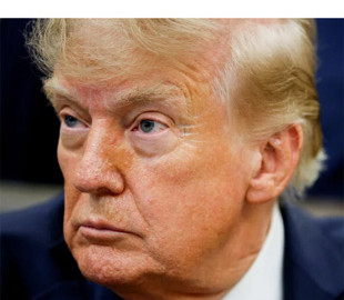 Білий дім запустив цілодобовий канал новин про Трампа на тлі бойкоту провідних ЗМІ