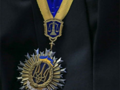 В Одесі на 8 років засудили чоловіка, який підпалював авто військових за завданням із Telegram