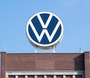 В автомобильной промышленности не хватает полупроводников. Последствия серьёзные