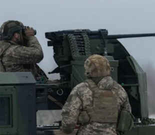 Україна озброїла броньовики Humvee авіаційними гарматами