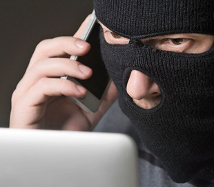 Телефонный мошенник обманул женщину на 7 тысяч гривен