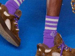 Газета The Guardian назвала высокие носки главным модным трендом лета