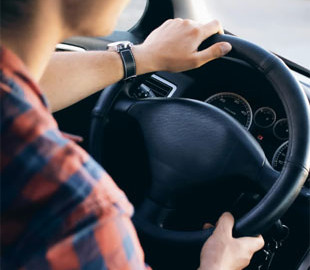 У Києві суд покарав чоловіка, який купив права водія у Telegram