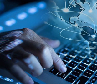 Вывели друзей Путина из тени: в сети отслеживают самолеты российских олигархов