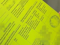 Зарабатывали сотни тысяч гривен. В Украине накрыли крупный конвейер по продаже COVID-сертификатов