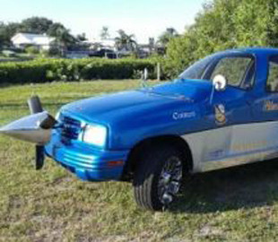В сети показали, что будет если скрестить Chevrolet Tracker с самолетом