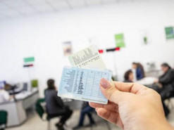 В МВД рассказали, как получить водительские права без очереди