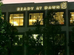 Facebook купила знаменитую игровую студию Ready at Dawn