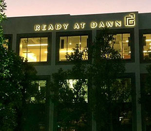 Facebook купила знаменитую игровую студию Ready at Dawn