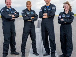 Запуск гражданской миссии SpaceX Inspiration4 отложен на сутки