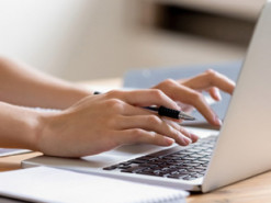 Самые смешные анкеты с сайтов знакомств от девушек с отличным чувством юмора