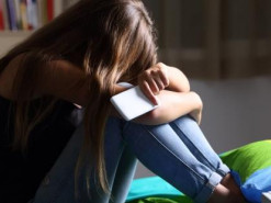 Исследование: Смартфоны вызывают тревожность и депрессии у подростков