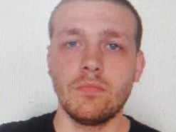 На Сумщине разыскивают мошенника, который оформил кредиты на своих знакомых