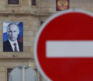 Британія ввела санкції проти 11 танкерів, що перевозять російську нафту