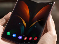 Samsung запатентовала смартфон со складным и выдвижным экраном