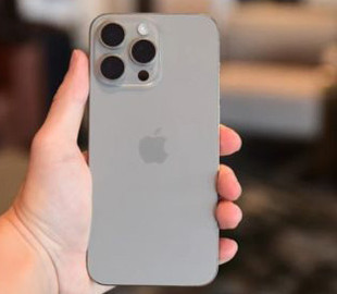 У Consumer Reports спростували крихкість iPhone 15 Pro Max