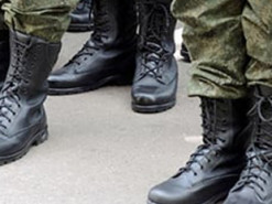 В России неизвестные атаковали воинскую часть недалеко от границы с Украиной