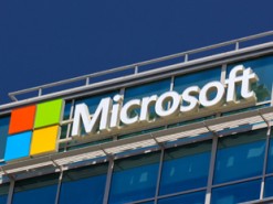 Microsoft наконец продала свои последние смартфоны Windows Phone