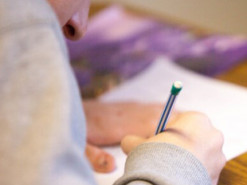 Президент ответил на петицию о запрете очного обучения с 1 сентября