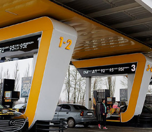 У Кабміні пояснили, що буде з цінами на пальне після зміни курсу долара