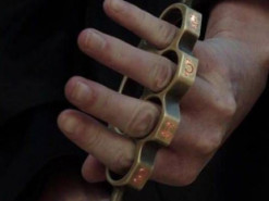 Суд увʼязнив львівʼянина за придбаний в TikTok кастет