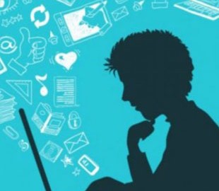 Школьник из Белоруссии раздал интернет всему автобусу и влетел на полмиллиона