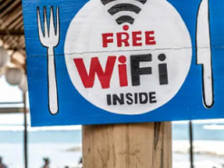 Власники публічного Wi-Fi бачать, що ви дивитесь в інтернеті: як захиститися від стеження