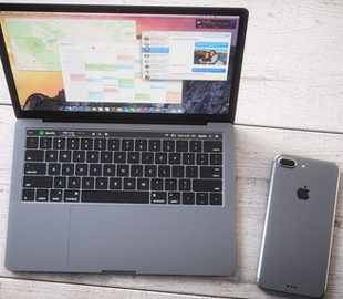 Apple научит все свои гаджеты заряжать друг друга