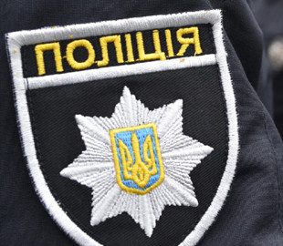 На Вінниччині члени організованої злочинної групи за допомогою шахрайської схеми привласнювали банківські кошти