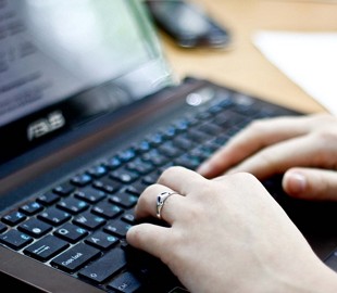 В Киеве мошенницы обманули с арендой квартир около четырехсот человек