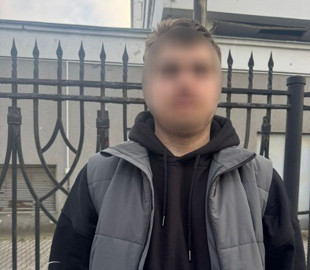 На Львівщині викрили чоловіка, який поширював дитячу порнографію