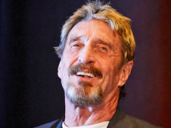 Джон МакАфи: Личность создателя биткоинов вычислить легко