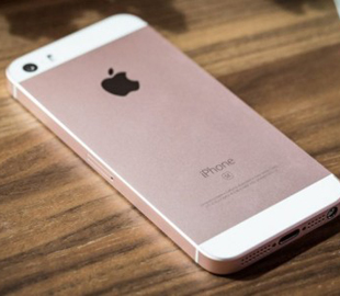 Выход смартфона iPhone SE 2 откладывается