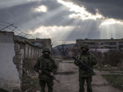 У російській версії Вікіпедії визнали поразку окупантів під Києвом