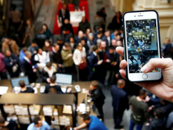 Бывшие сотрудники спецслужб США "ломали" iPhone противников режима саудитов