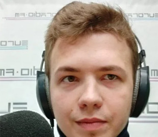 Бывший главред Telegram-канала NEXTA готов сдаться белорусским силовикам в обмен на выдачу Лукашенко