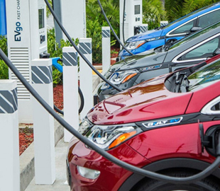 Названо найдешевші електрокари із запасом ходу не менше 400 км