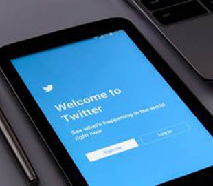 Квартальная выручка Twitter впервые превысила 1 млрд долларов