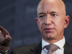 Самого богатого человека в мире шантажировали интимными фото