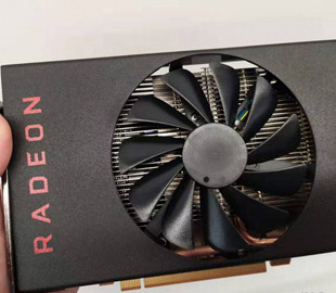 Опубликовано первое фото видеокарты Radeon RX 5500